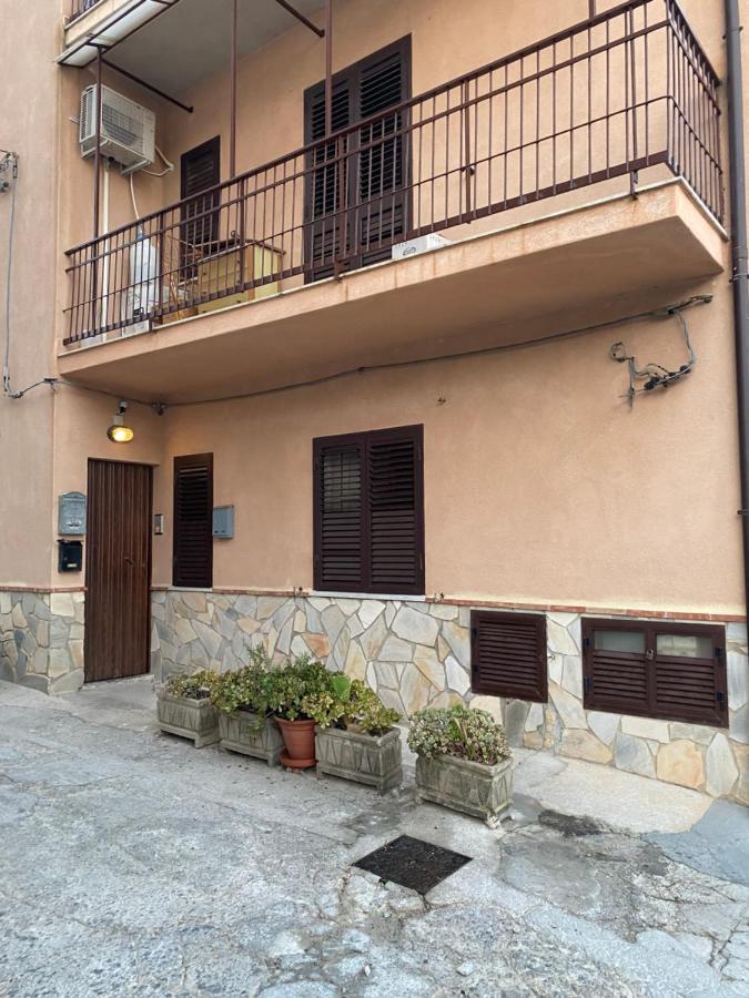 Casa Dominique Apartment Cefalu Exterior photo